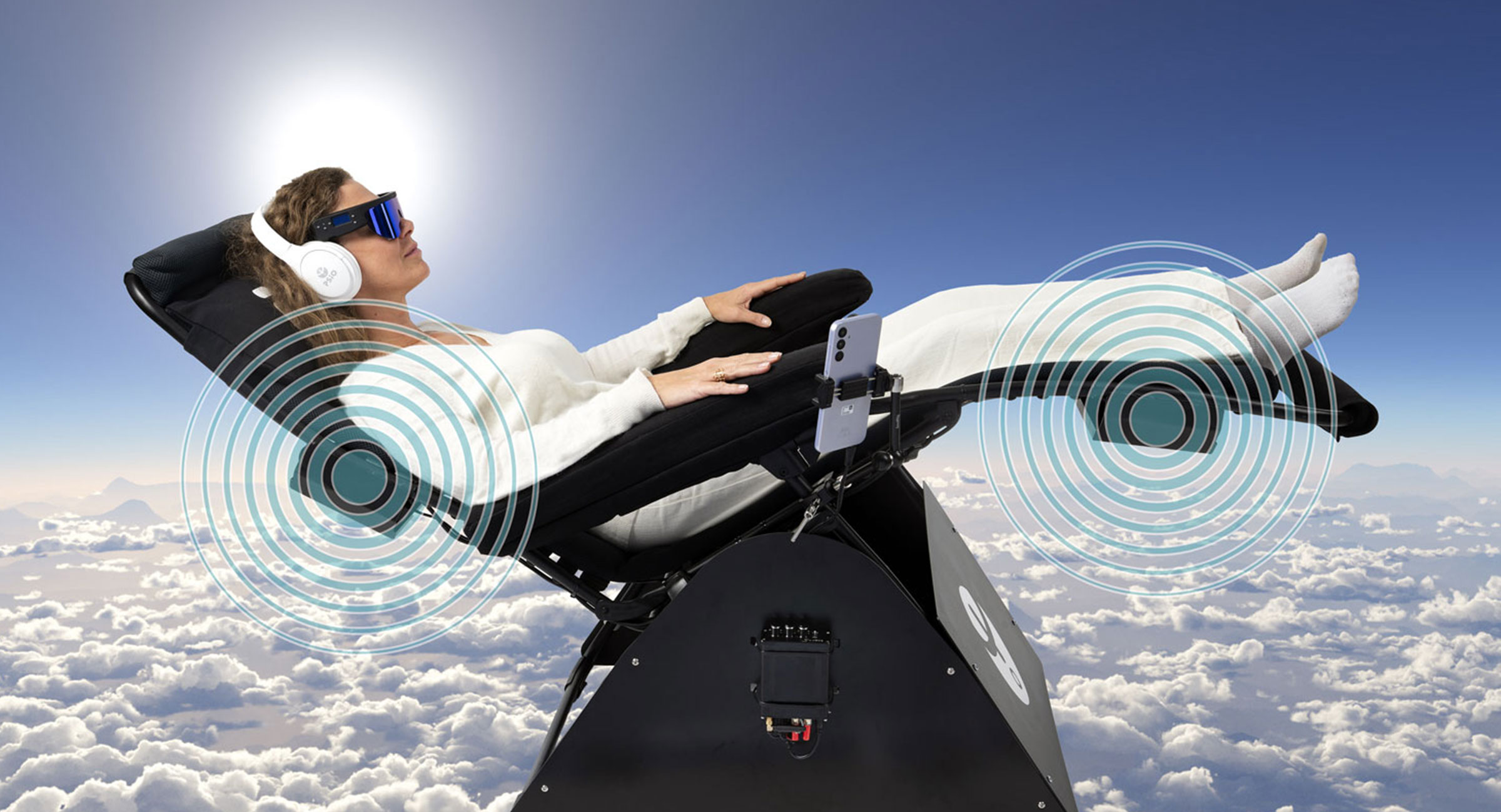 Femme sur un siège de relaxation